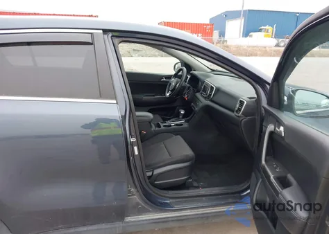 2017 Kia Sportage Lx z USA, uszkodzony, nr VIN KNDPM3AC3H7166626